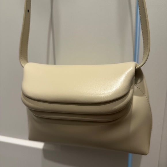 Osoi Mini Folder Bag - Picture 3 of 6